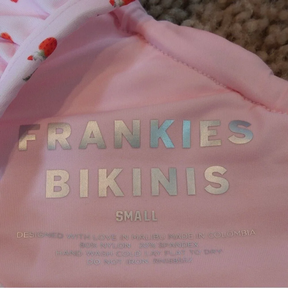 NWT Frankie’s Bikini Baby Berry Birdie Bikini Top